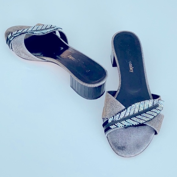 Russel&Bromley London sparkling sandals. Made in Italy , size 38 , US 7.5 - Picture 2 of 9